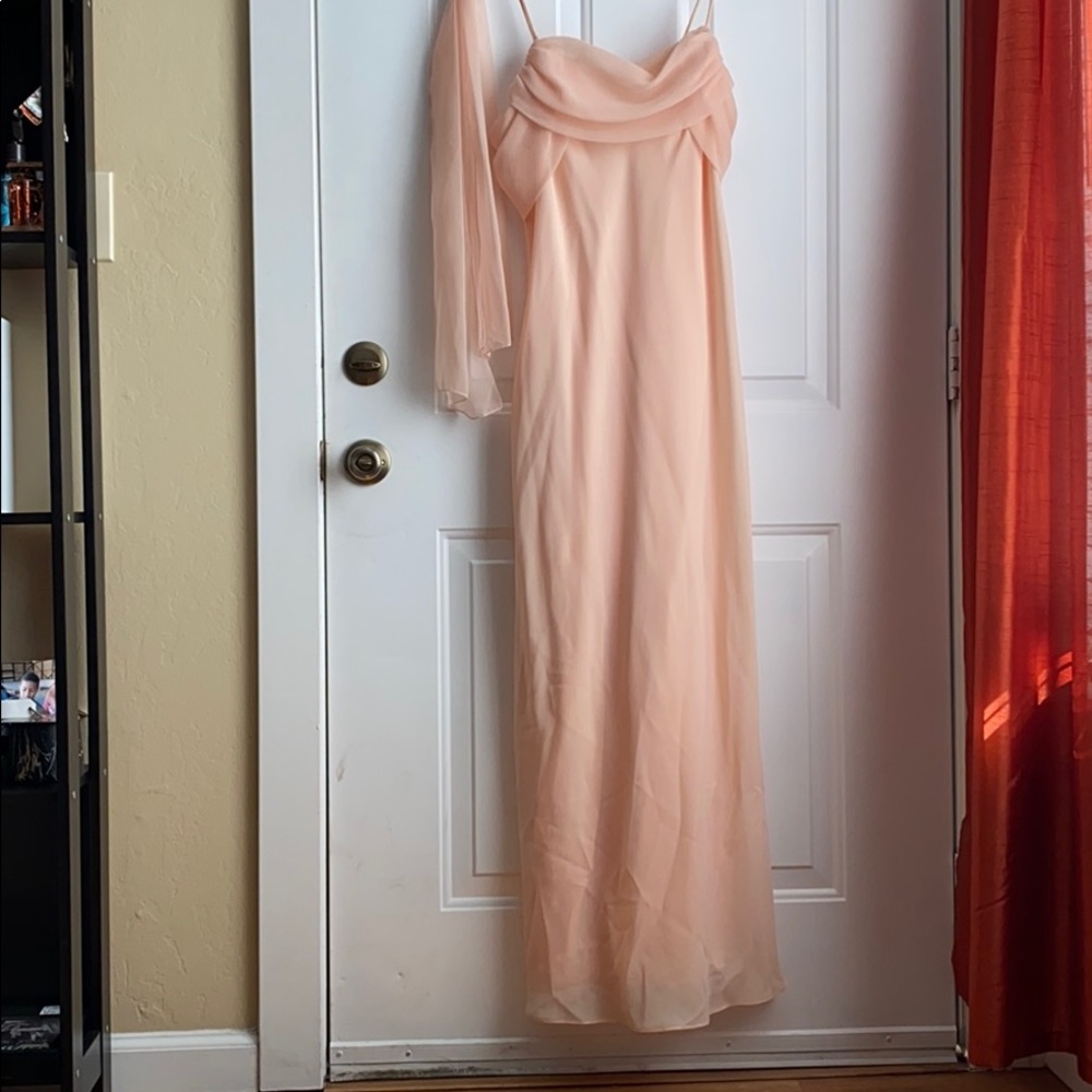 Peach formal dress, excellent condition